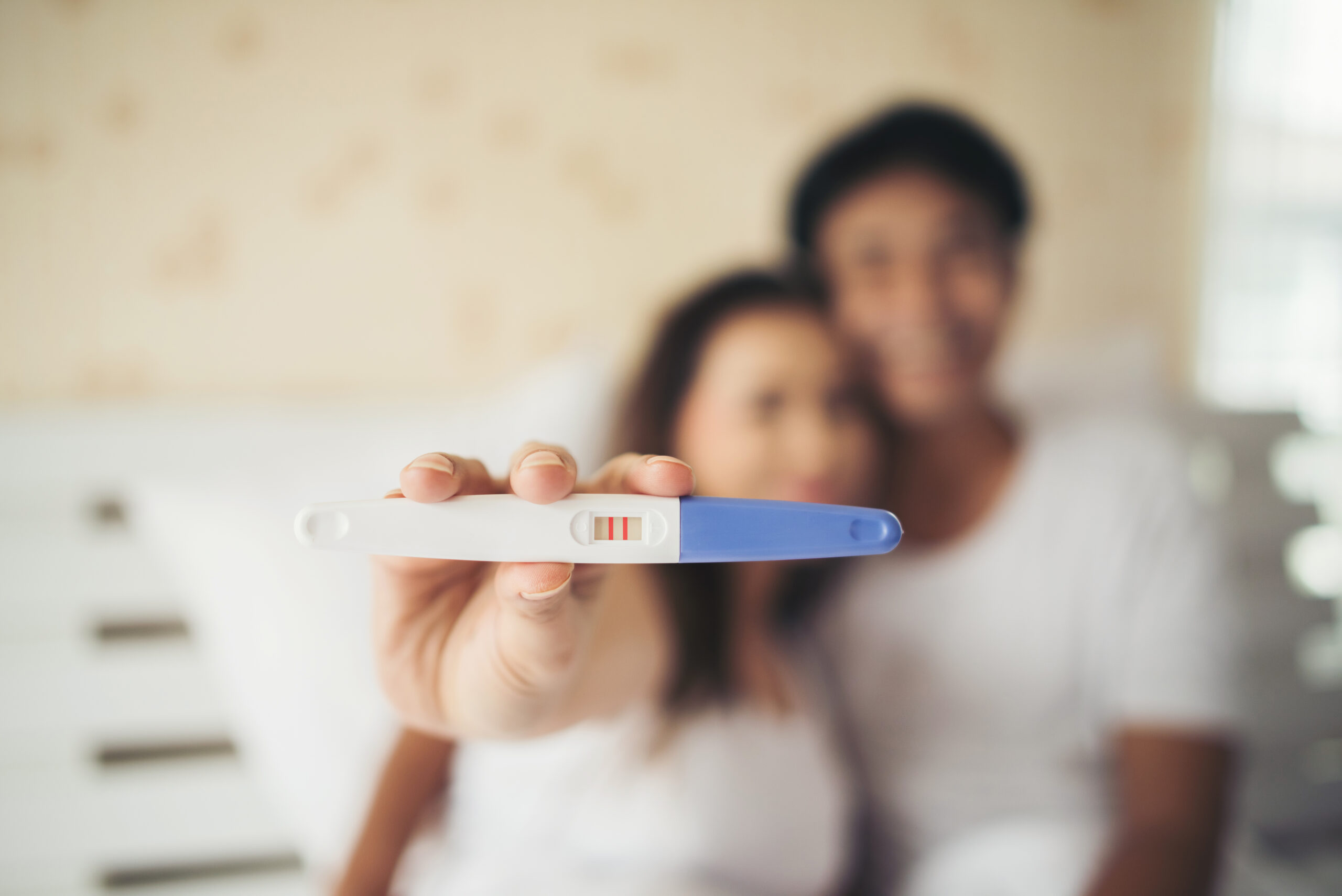You are currently viewing Early Signs of Pregnancy Before a Missed Period: Myths, Facts, and When to Take a Test